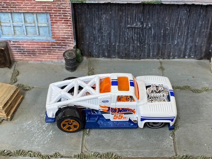 Loose Hot Wheels Erikenstein Race Truck - White and Blue — view 2