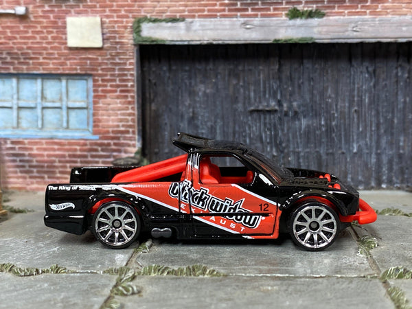 Loose Hot Wheels - Limited Grip Race Truck - Red and Black