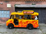 Loose Hot Wheels - Quick Bite Food Truck - Hot Chicken Yellow with Flames — view 3