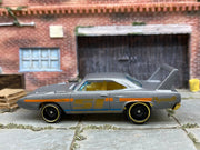 Loose Hot Wheels Plymouth Superbird - Satin Gray & Gold — view 3