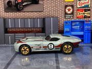 Loose Hot Wheels - Fast FeLion - Gray and Red 9 — view 3