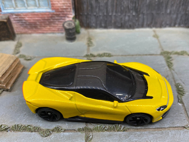Loose Hot Wheels - Pininfarina Battista - Yellow — view 2