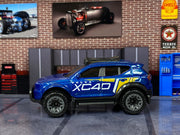 Loose Hot Wheels - Volvo XC40 Recharge - Blue and White — view 3