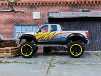 Loose Hot Wheels - 2010 Toyota Tundra Off Road 4x4 - Silver, Orange and Yellow — view 3