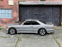 Loose Hot Wheels - Mercedes-Benz 560 SEC AMG - Silver — view 3