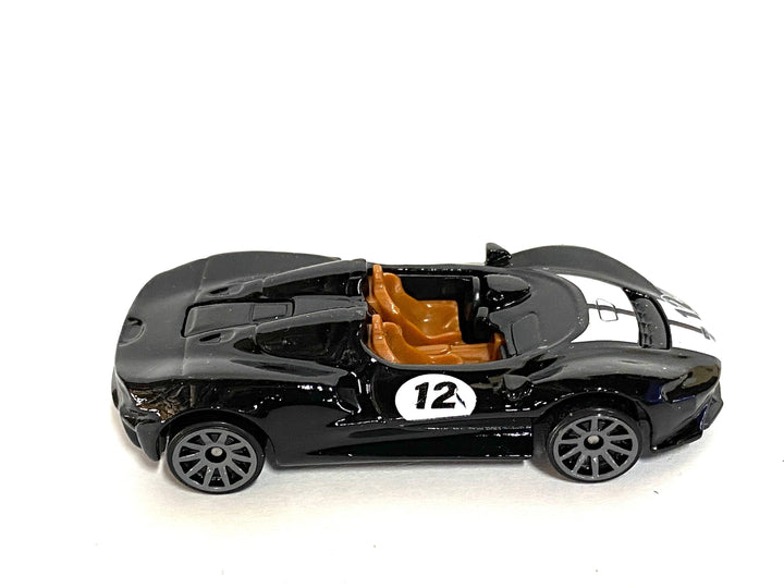 Loose Hot Wheels - McLaren Elva - Black and White 12 — view 2