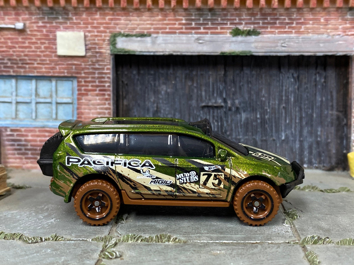 Loose Hot Wheels - Chrysler Pacifica - Green