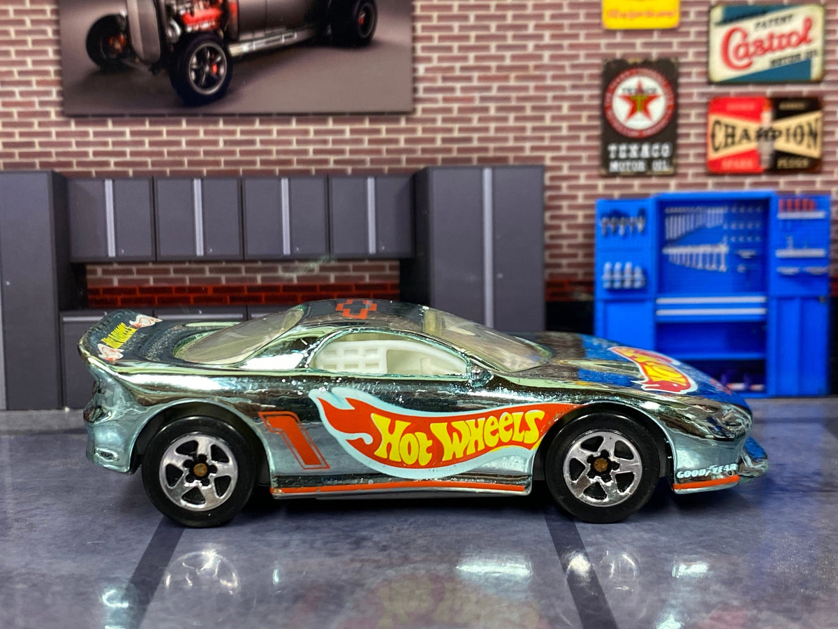 Loose Hot Wheels 1992 Chevy Camaro Race Car - Chrome (1995)