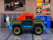 Loose Hot Wheels - Bricking Trails 4x4 - Gray, Blue and Red — view 3