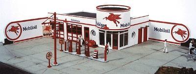 JL Innovative HO Scale Storm Lake Mobil Gas Station Kit – 431– product image