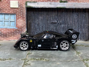 La Liebre Hot Wheels diecast actual item photo 3 of 4