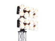 Lionel 6-82013 double floodlight tower close-up of the two illuminated light banks.