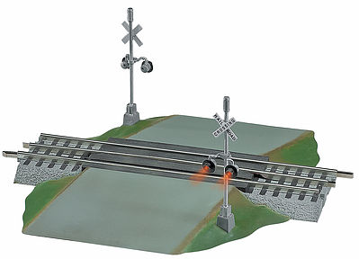 Lionel O Gauge FasTrack Grade Crossing with Flashers – 12052