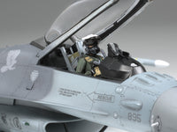 Tamiya 1/48 Lockheed Martin F-16Cj – 61098 — exact product reference view 4