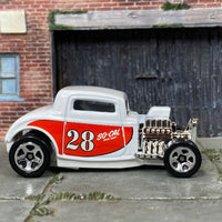 Loose Hot Wheels - 1932 Ford 3 Window - White and Red So-Cal Speed Shop