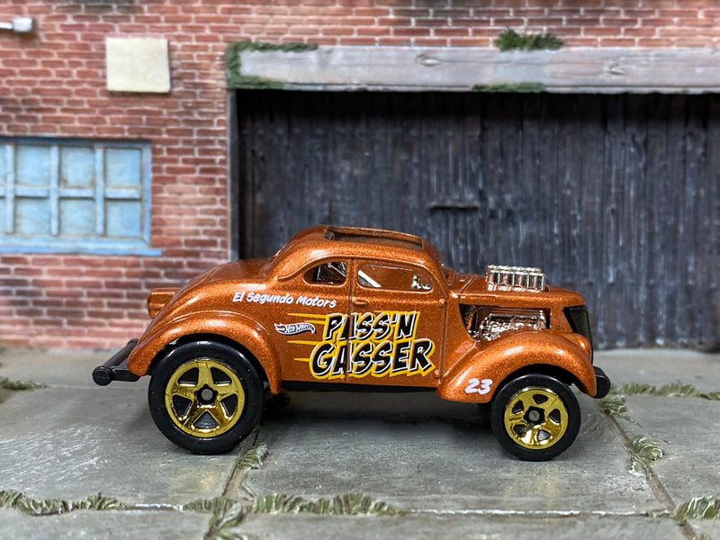 Loose Hot Wheels 1937 Ford Pass n Gasser Drag Car Copper Muncle Mikes