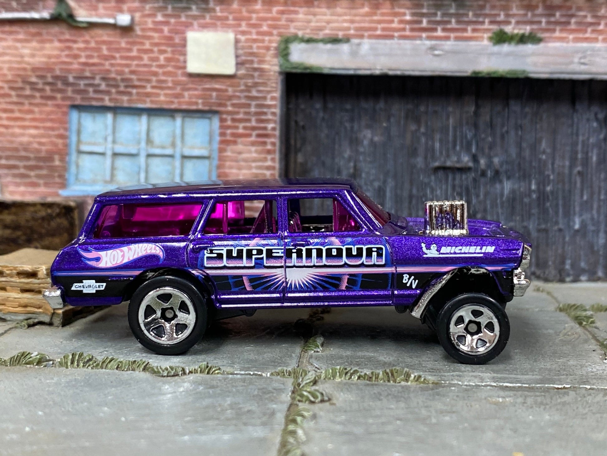 Loose Hot Wheels - 1964 Chevy Nova Station Wagon Gasser - Purple Supernova