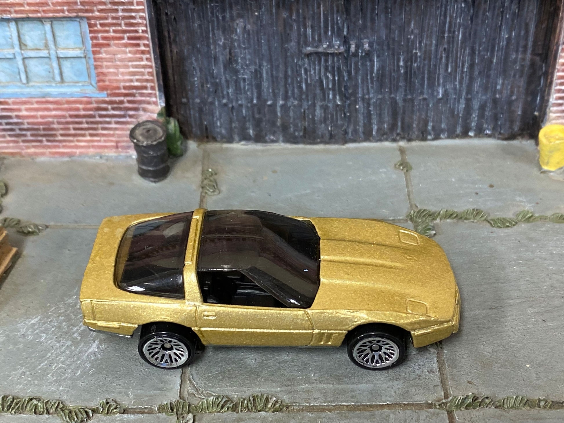 Loose Hot Wheels - 1980 Chevy Corvette - Gold (Metal Bottom)