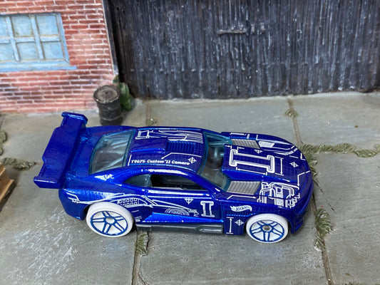 Loose Hot Wheels - 2011 Camaro - Blue and White