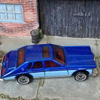 Loose Hot Wheels - Cadillac Seville - Blue