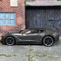 Loose Hot Wheels - Chevy Corvette C7 Z06 - Gray and Silver