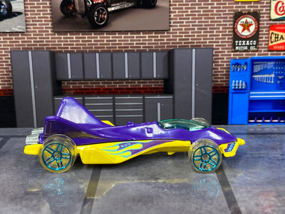 Loose Hot Wheels - Cloud Cutter - Purple and Yellow