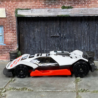 Loose Hot Wheels - Cyber Speeder - White, Black and Red