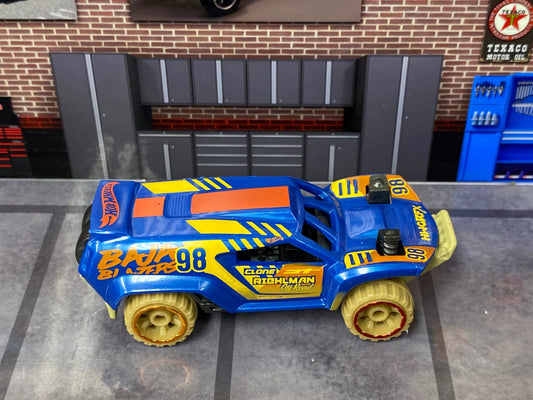 Loose Hot Wheels - Dune Crusher - Blue and Orang Baja Blazers