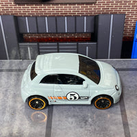 Loose Hot Wheels - Fiat 500e - Gray 5