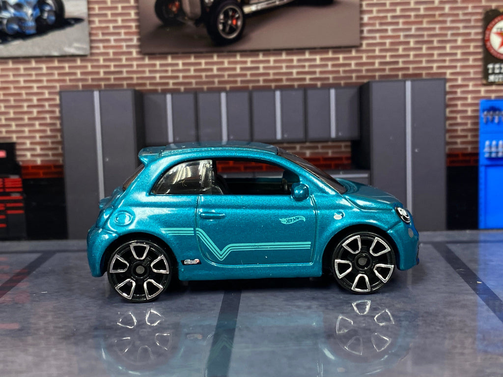 Loose Hot Wheels - Fiat 500e - Teal