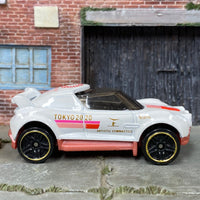 Loose Hot Wheels - Hi-Beam - White and Pink Tokyo 2020 Olympics