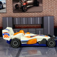 Loose Hot Wheels - HW 4 Trac - White, Orange and Blue Hot Wheels