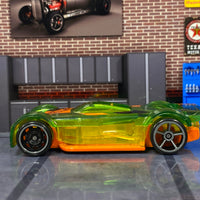 Loose Hot Wheels - Mach It Go - Green and Orange