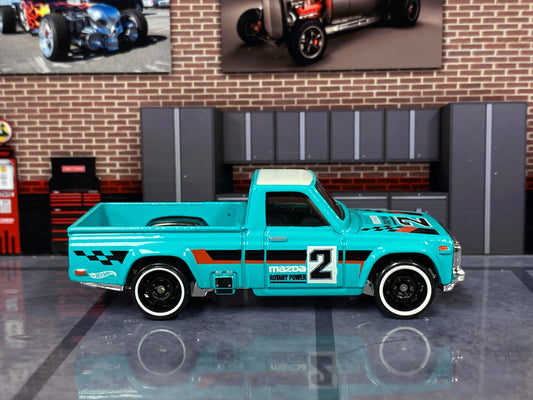 Loose Hot Wheels - Mazda REPU Mini Truck - Teal, White, Black and Red 2