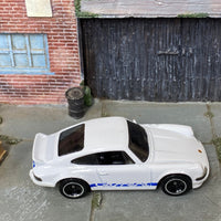 Loose Hot Wheels - Porsche 911 Carrera RS 2.7 - White and Blue