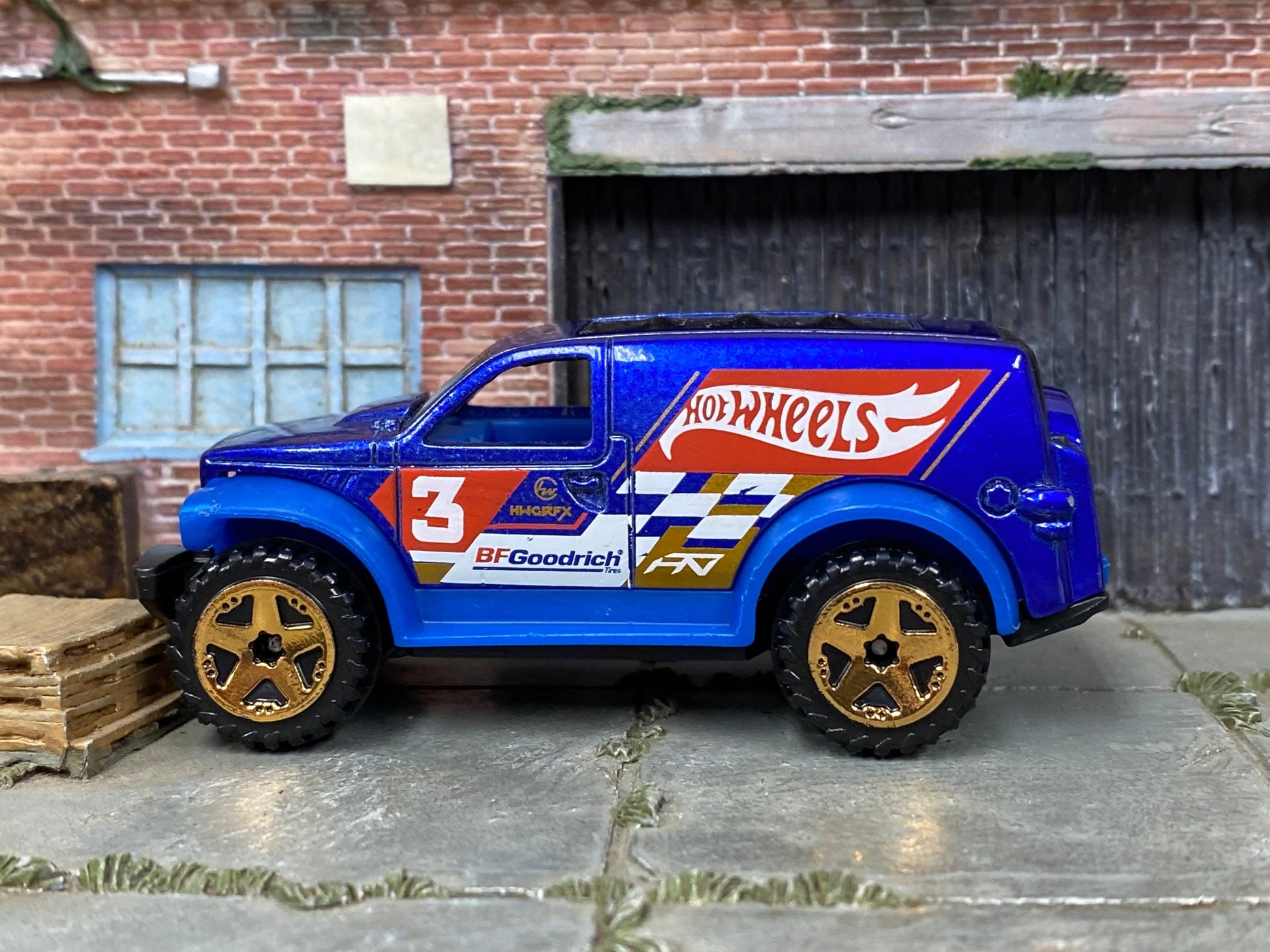 Loose Hot Wheels - Power Panel - Blue Hot Wheels