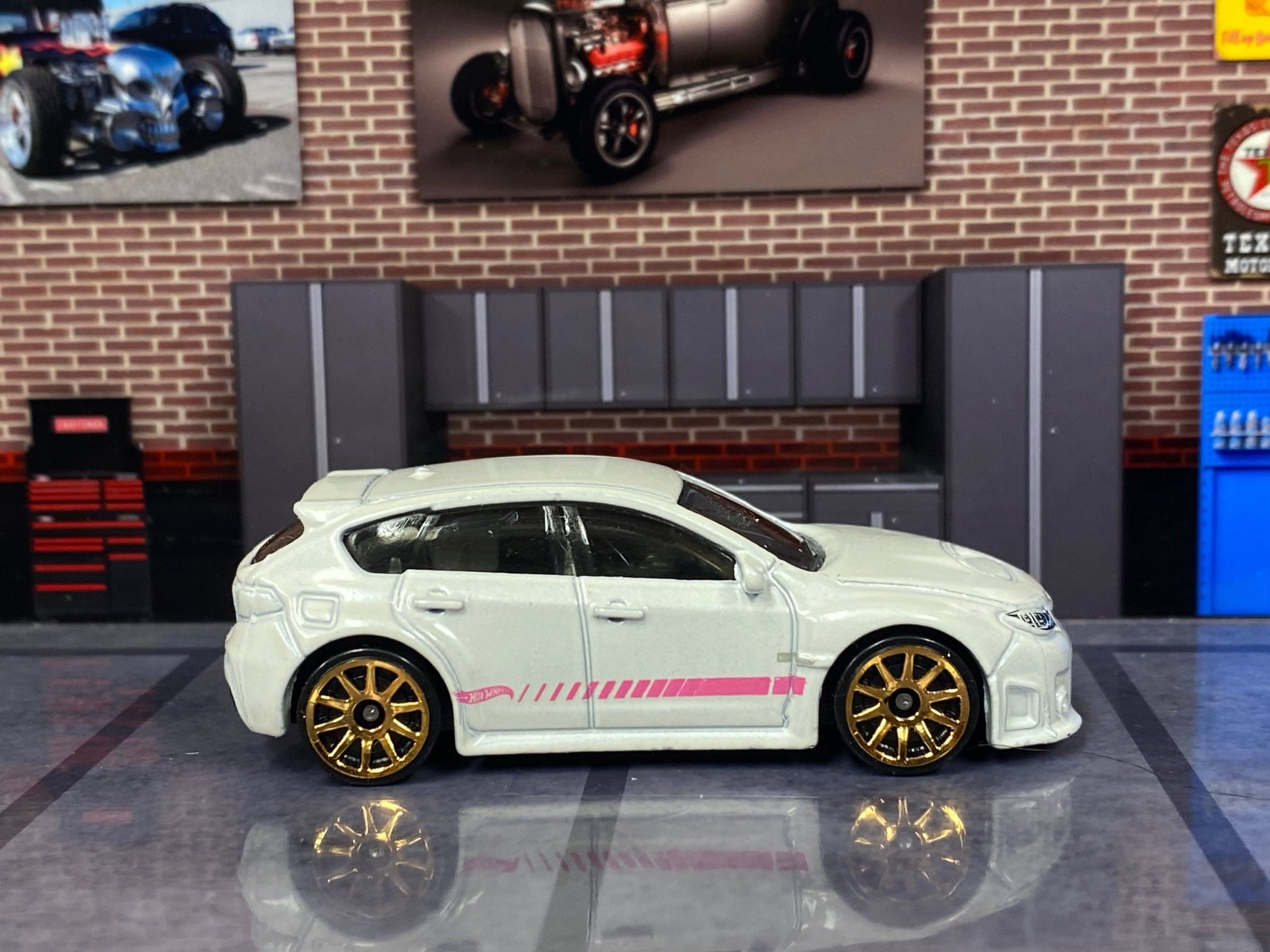Loose Hot Wheels - Subaru WRX STI - White and Pink