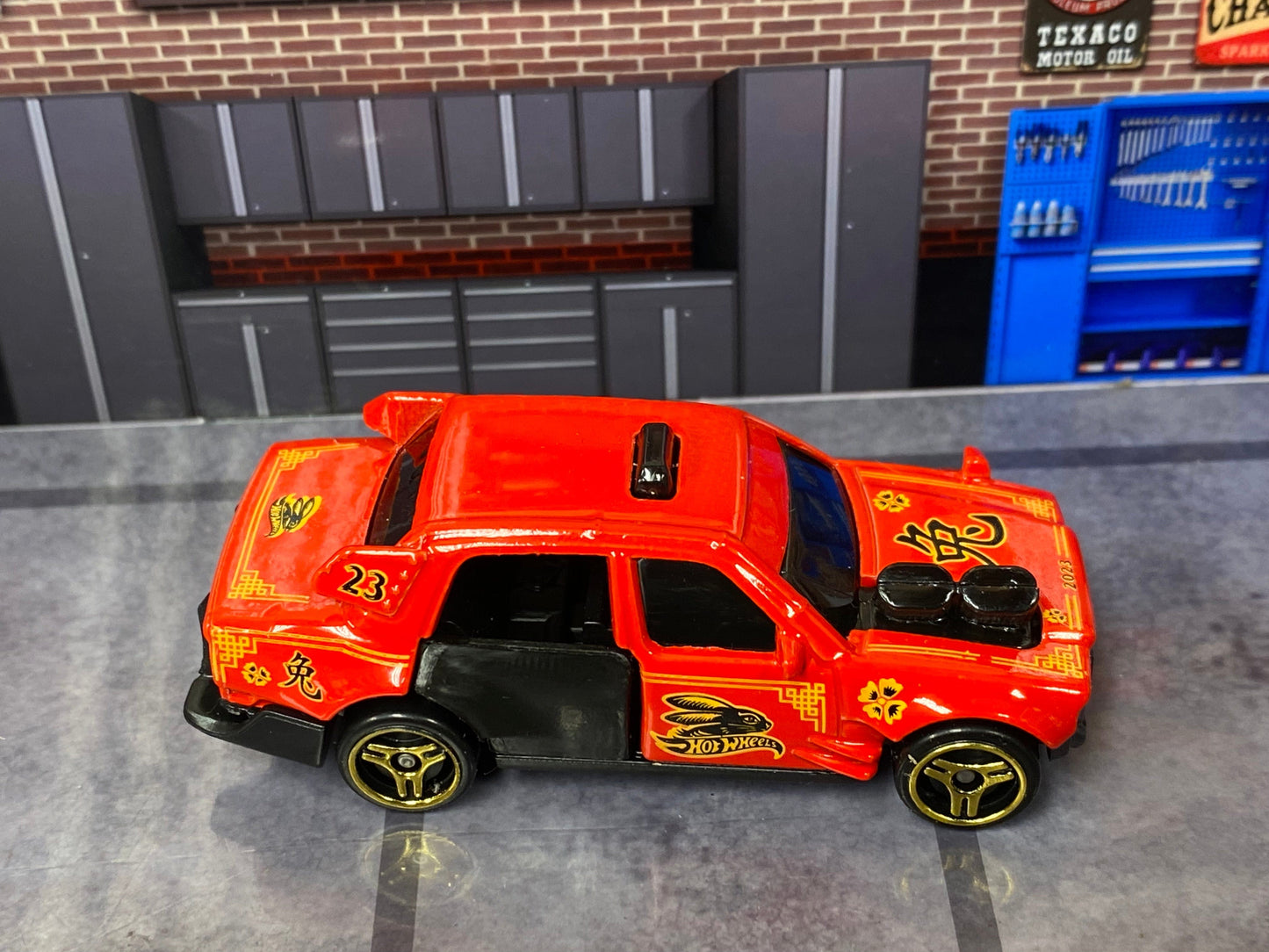 Loose Hot Wheels - Time Attaxi - Red, Yellow and Black