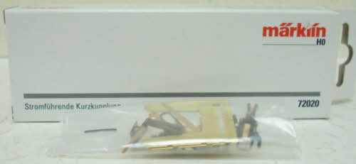 Märklin Conducting Close Coupler – 72020– product image