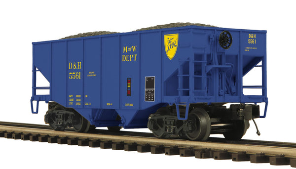 MTH 20-95708 O scale Delaware and Hudson blue two-bay fishbelly hopper with load