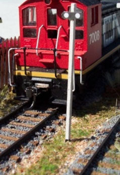Osborn Models N Scale Flangeway Signs – 5 Sets – 3039– product image