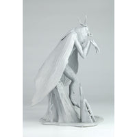Pegasus 9130 Mothman, side view of the assembled unpainted creature and stump base