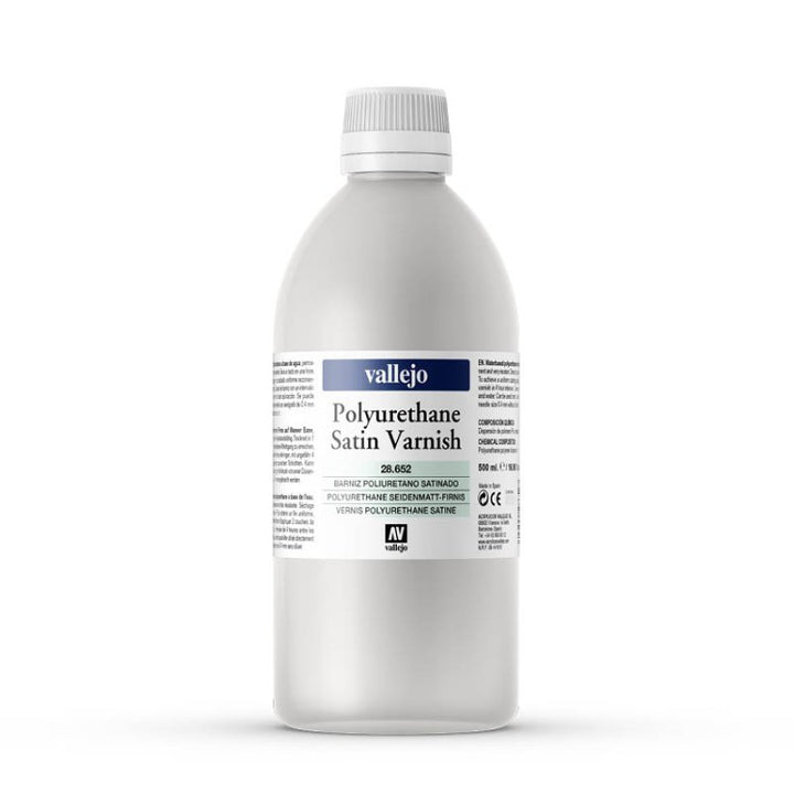 Vallejo 28.652 Satin Polyurethane Varnish – 500 ml