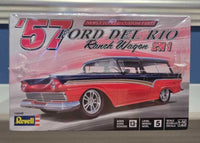 Revell 14548 1957 Ford Del Rio Ranch Wagon 2-in-1 model kit box alternate view