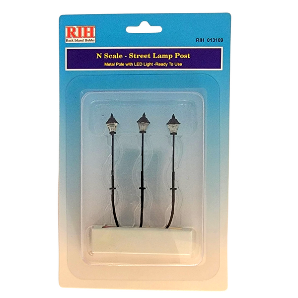 Rock Island Hobby 013109 N scale 1940s–1950s street lamp posts, three-piece pack, retail packaging.