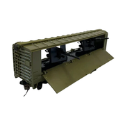 Rock Island Hobby 032162 HO scale U.S. Army 61242 Tank Buster car, with side panel lowered to show the model guns.