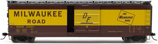 Rivarossi HR6584A HO scale Milwaukee Road boxcar number 2101, side view