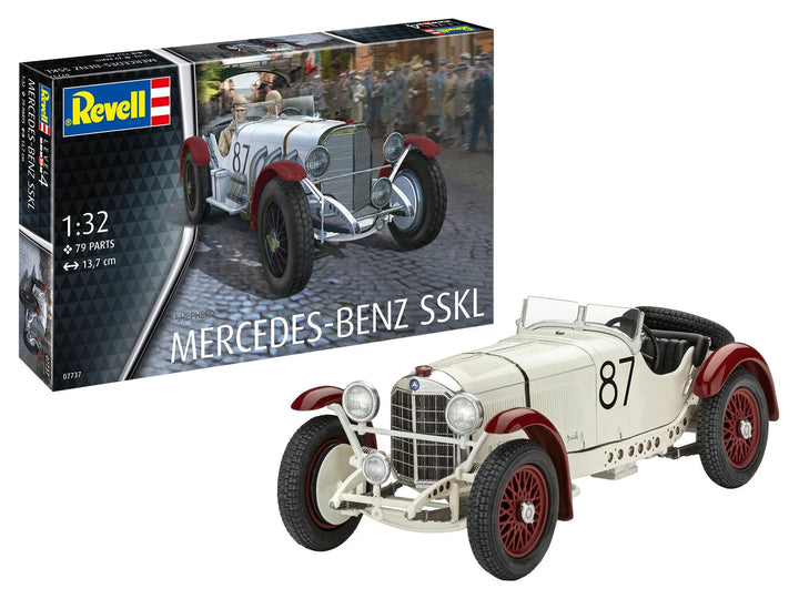 Revell 77737 Mercedes-Benz SSKL 1/32 model kit