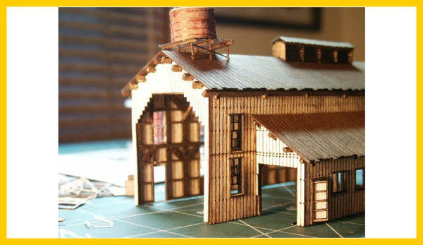 RS Laser Kits 3004-B N scale Single Stall Engine House without Doors, assembled kit entrance detail