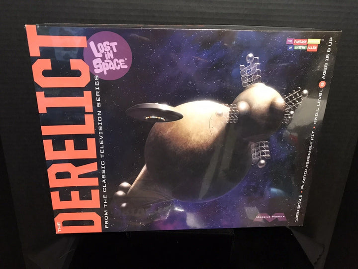Moebius 965 Lost in Space Derelict 1/350 plastic model kit physical box front